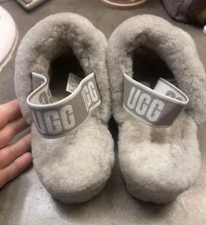 Gray Fluff Yeah Slide thumbnail 7