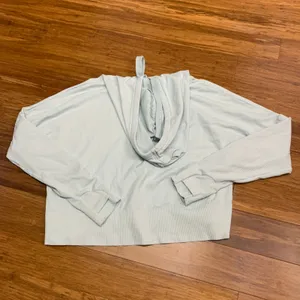 Gymshark Hoodie Womens Medium Cropped Thumb‎ Hole Athletic Pullover Activewear thumbnail 4