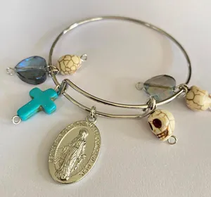 Silver tone Goth vintage style bracelet/bangle 💕 thumbnail 2