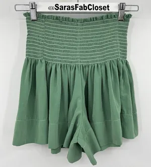 KOCH Erica Shorts Women's Size XS Skirt Skort Pleated Green Pull On Smocked Boho thumbnail 1