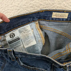 Levis Premium 501 Original Straight Leg Jeans Med Wash W25 L32 Rigid 100% Cotton thumbnail 3