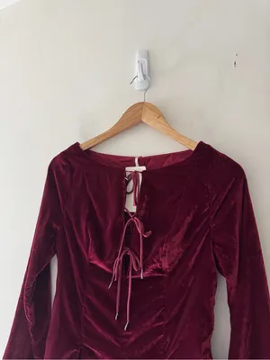 Free People Linney Velvet Minidress in Cabernet Burgundy‎ thumbnail 4