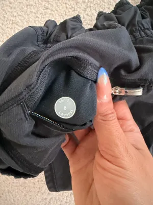 Lululemon Shorts thumbnail 3