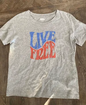 SHIRT xs thumbnail 1