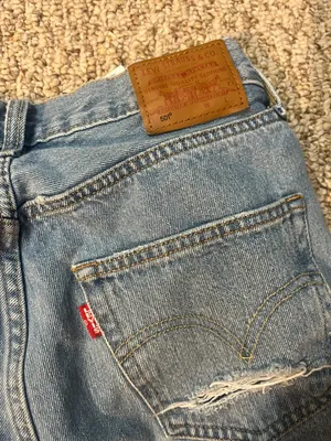 Levi’s 501 Jeans thumbnail 3