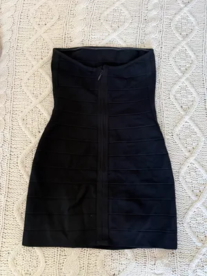 Aritzia Bandage Dress thumbnail 3