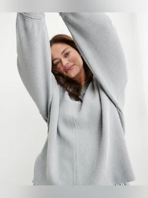 Aerie Wonder Textured V-Neck Sweatshirt Grey Size Large thumbnail 2