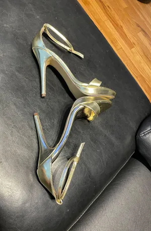 Michael Antonio Vintage Y2k Leather Metallic Mirror Shiny Sandals Straps Ankle Pumps Stilettos High Heels thumbnail 4