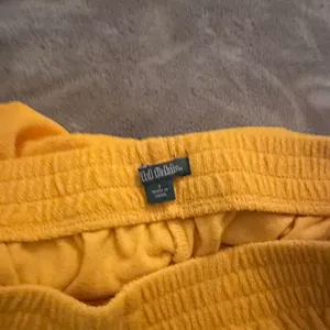 Wild Fable Yellow Jersey athletic shorts thumbnail 4