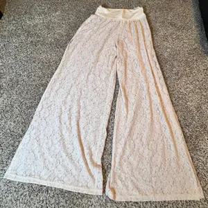 OFFLINE by Aerie Lace Wide Leg Pants Cream High Rise Side‎ Slit NWT Medium thumbnail 1