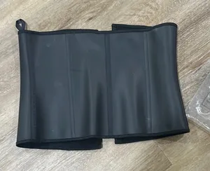 Yianna Black corset thumbnail 2