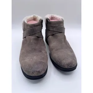UGG 10 Brown Ankle Boots Women's Suede Shearling‎ Trim Buckle thumbnail 2