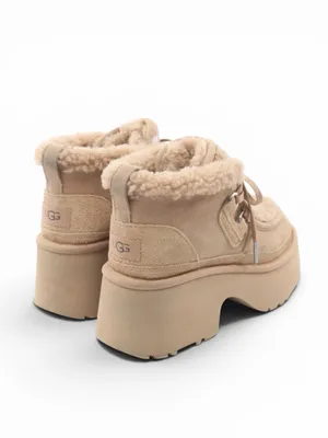 UGG Classic New Heights Lace-Up Boots in Sand/Tan, Size 12, NEW without Box thumbnail 3