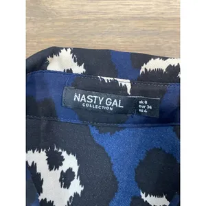 Nasty Gal Chiffon Button Up Shirt Size 4 Blue Abstract Design Collar thumbnail 3