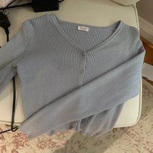 Brandy Melville light blue cardigan thumbnail 3