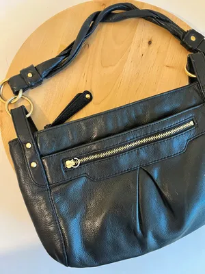 Audrey Brooke Black Genuine Soft Leather Medium Shoulder Bag thumbnail 2