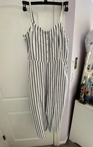 Old Navy Gray & White Romper thumbnail 1