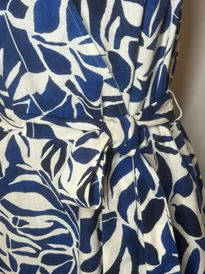 Emma & Michelle Linen-Look Blue White Abstract Botanical Leaf Print Dress L EUC thumbnail 3
