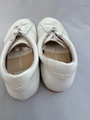 Dolce Vita Women’s White Leather Lace-Up Sneakers Size 9 – Retro Casual thumbnail 4