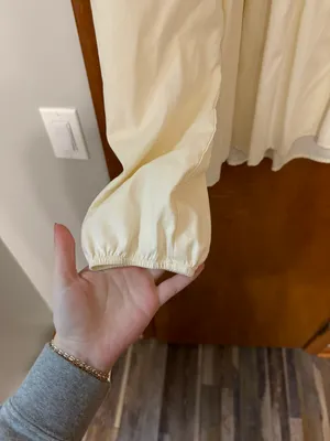 Listicle White Blouse thumbnail 3