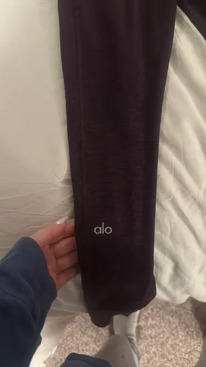 Alo Yoga Leggings thumbnail 6
