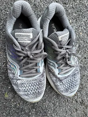 Saucony Ride 10 Everun Gray Running Shoes Women’s Size 7 thumbnail 3