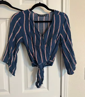 Abercrombie and Fitch wrap top size extra small blue and red striped thumbnail 1