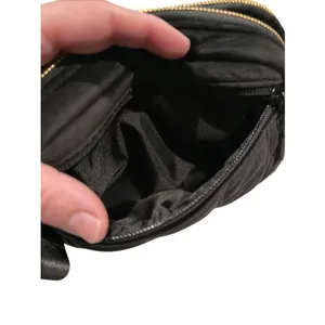Lululemon Everywhere Belt Bag Women 1L Black Quilted Gold Hardware Fanny Pack thumbnail 8
