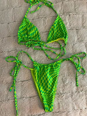 Frankie’s Bikinis Set thumbnail 4