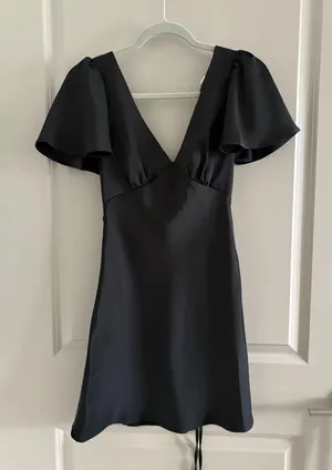 Showpo Satin Black Dress Tie thumbnail 3
