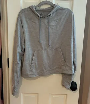 Nike Dri-Fit Cropped Hoodie thumbnail 1