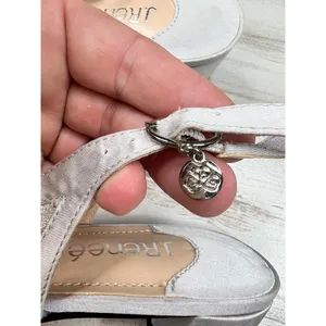 J Renee Silver Gray Lace Rhinestone Embellished Square Toe Slingback Heels 9.5 thumbnail 5