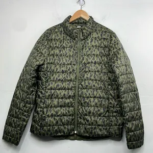 Old Navy Go-H20 Water-Resistant Narrow-Channel Puffer Jacket size Large thumbnail 1