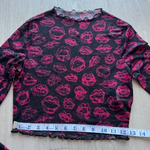 Shein Red Lips Mesh Crop Top Womens Small Long Sleeve Black thumbnail 7