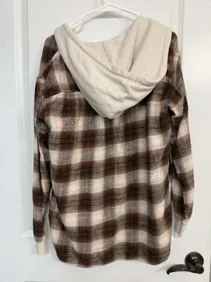 American Eagle Brown Plaid Hooded Flannel Shacket Women’s Small thumbnail 7