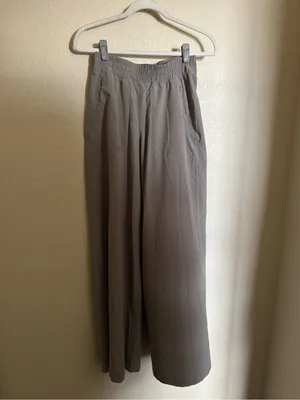 Lululemon Swift Mid-Rise Wide Leg Pants Sz 4 Warm Ash Grey thumbnail 5
