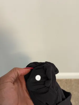 Lululemon Black High-Rise Leggings Size 8 thumbnail 4
