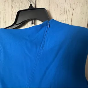 Zara Women's Blue Sleeveless Blouse Sz M NWT thumbnail 3