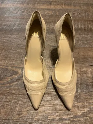 Jennifer Lopez heels thumbnail 2