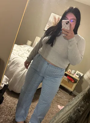 Hollister Bottoms thumbnail 1