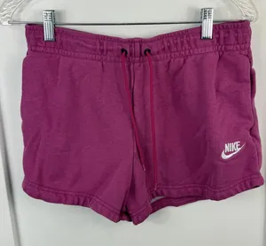 Cute Nike Shorts‎ Size S thumbnail 1