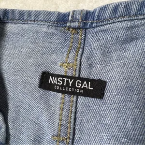 Nasty Gal High Rise Paperbag Denim Shorts thumbnail 8