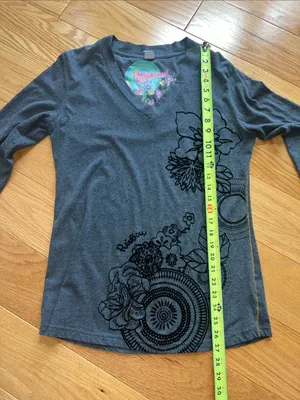 Desigual Gray V-Neck Long Sleeve Floral tee thumbnail 12