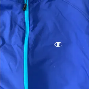 Champion windbreaker thumbnail 2