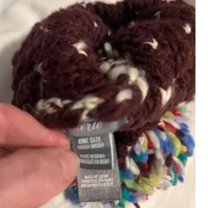 Aerie Beanie Chunky Knit Burgundy Multi Pom Pom One Size thumbnail 6