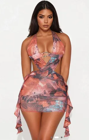 FashioNova Mini dress thumbnail 1