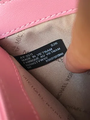 Michael Kors Wallet thumbnail 8