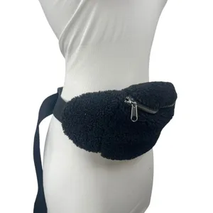 GAP Women's Black Faux Sherpa Fur Fanny Pack Adjustable Sling Borg Bum Belt Bag thumbnail 5