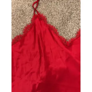 Victoria’s Secret Lace Back Satin Cami Shorts Pajama Set Red Large NWT thumbnail 5