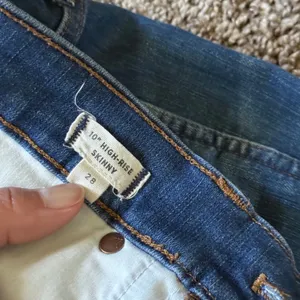 Madewell 10 High-Rise‎ Skinny Jeans Blue Button Fly Distressed J7914 Womens 28 thumbnail 3